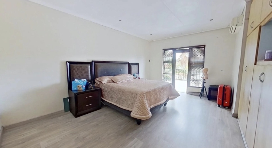 5 Bedroom Property for Sale in Doringkruin North West